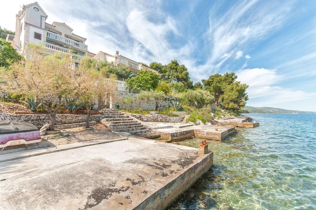 Apartments Natasa Trogir Kültér fotó