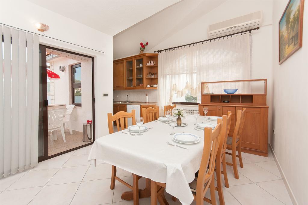 Apartments Natasa Trogir Kültér fotó